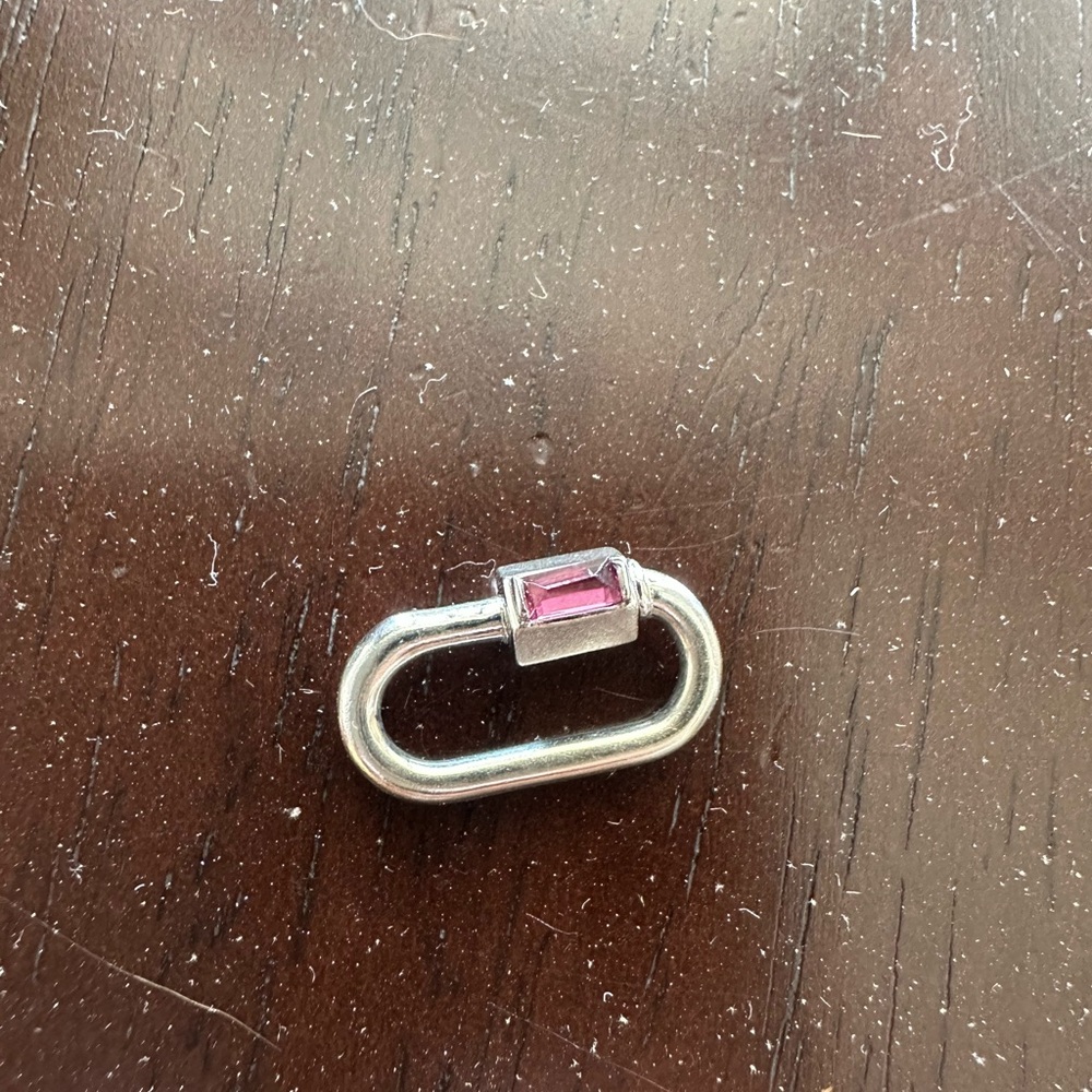 Marla Aaron Solo Baguette Lock